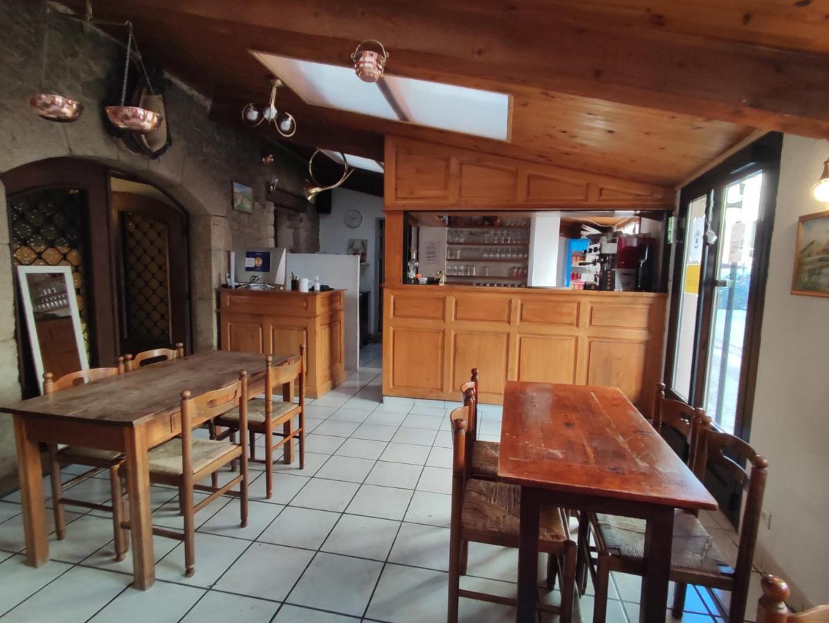 Auberge Lou Jas Soleilhas المظهر الخارجي الصورة