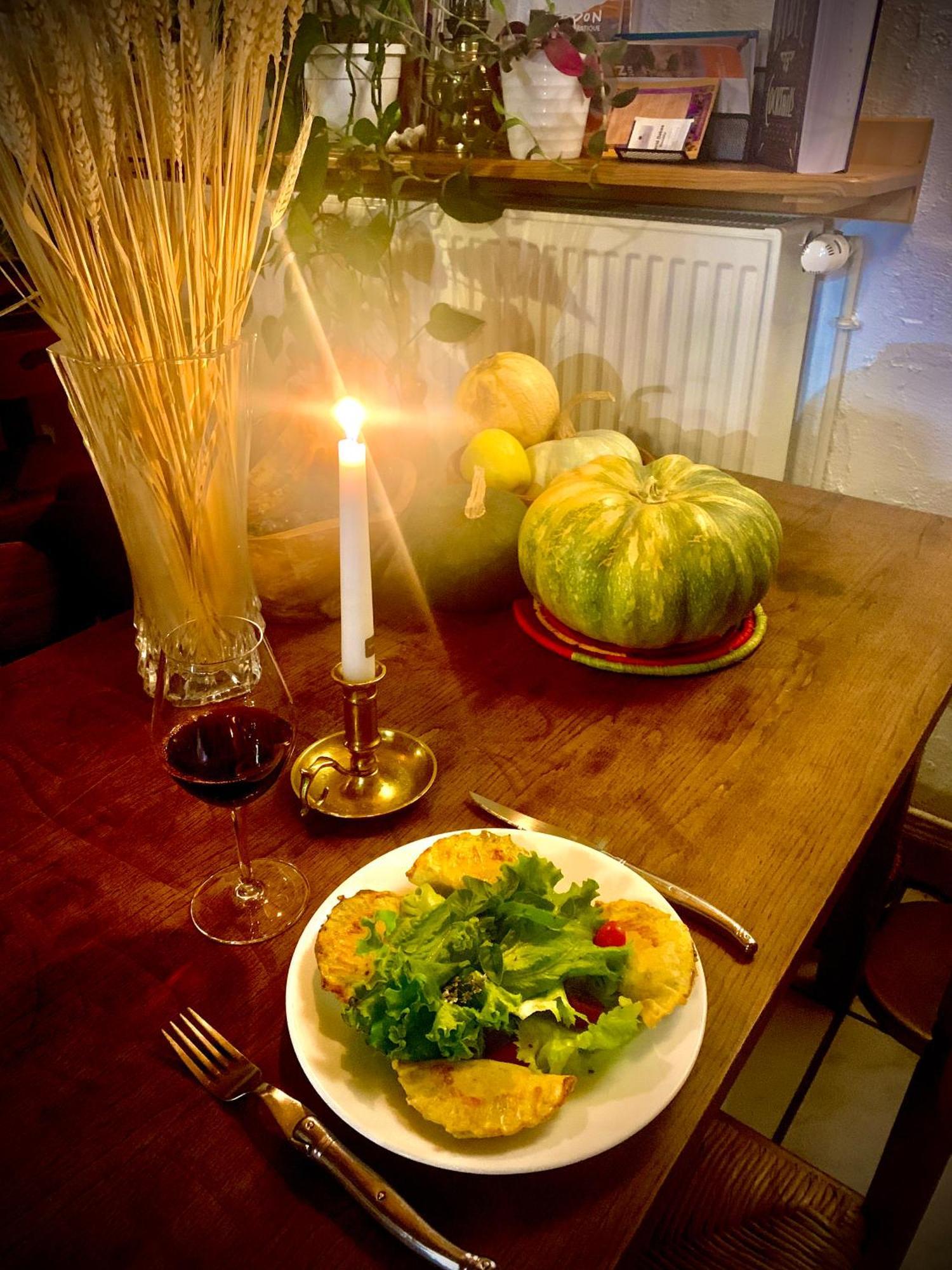 Auberge Lou Jas Soleilhas المظهر الخارجي الصورة